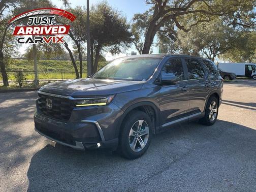 Modern Steel Metallic 2025 Honda Pilot EX-L