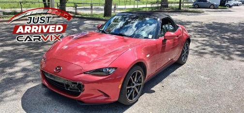 Soul Red 2016 Mazda MX-5 Miata Grand Touring