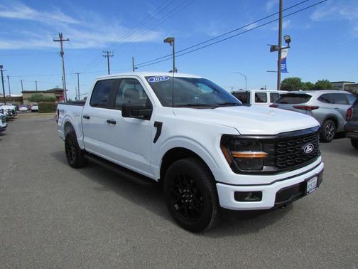 Oxford White 2025 Ford F-150 STX