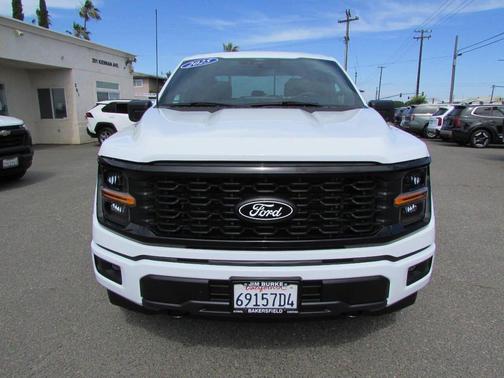 Oxford White 2025 Ford F-150 STX