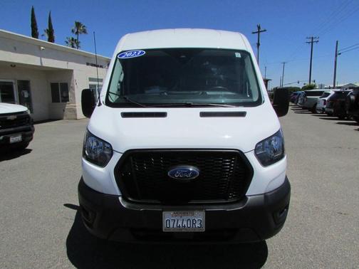 Oxford White 2023 Ford Transit-250 Base