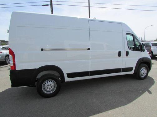 Bright White 2025 RAM ProMaster 3500 High Roof