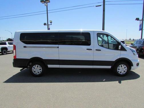 Oxford White 2023 Ford Transit-350 XLT