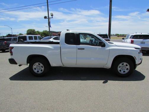 Glacier White 2023 Nissan Frontier S