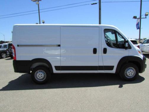 Bright White 2025 RAM ProMaster 2500 Tradesman