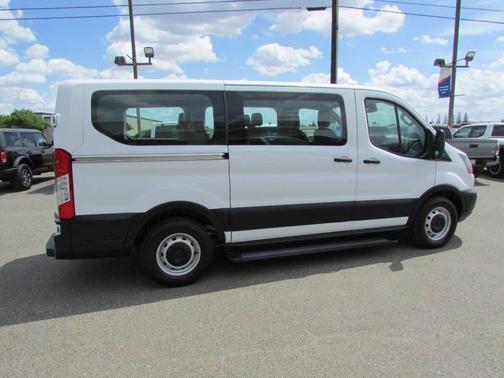 Oxford White 2019 Ford Transit-150 XL