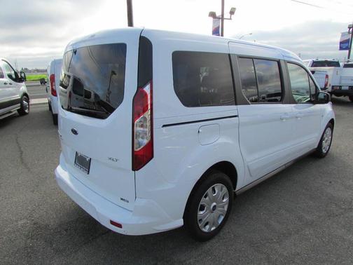 2022 Ford Transit Connect XLT w/Rear Liftgate