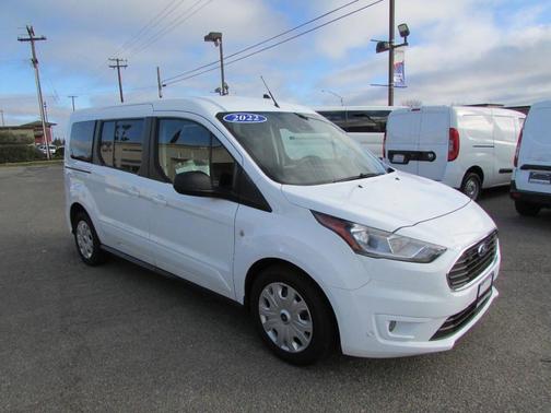 2022 Ford Transit Connect XLT w/Rear Liftgate