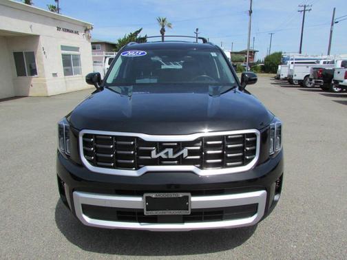 Ebony Black 2025 Kia Telluride S