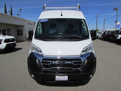 Bright White Clearcoat 2024 RAM ProMaster 2500 High Roof