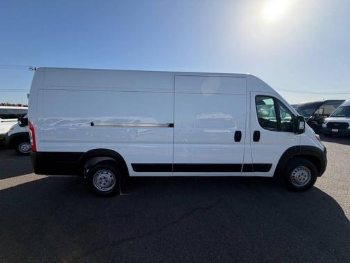 Bright White Clearcoat 2025 RAM ProMaster 3500 High Roof