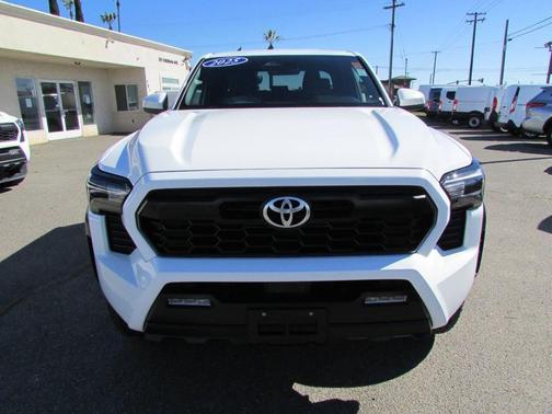 2025 Toyota Tacoma TRD Off Road