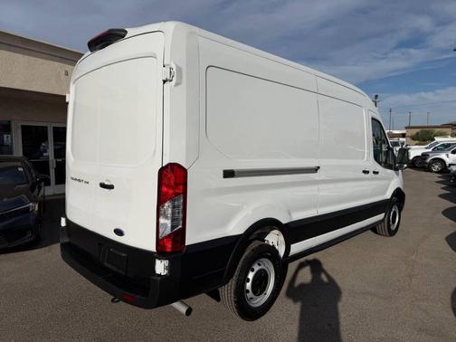 Oxford White 2025 Ford Transit-250 Base