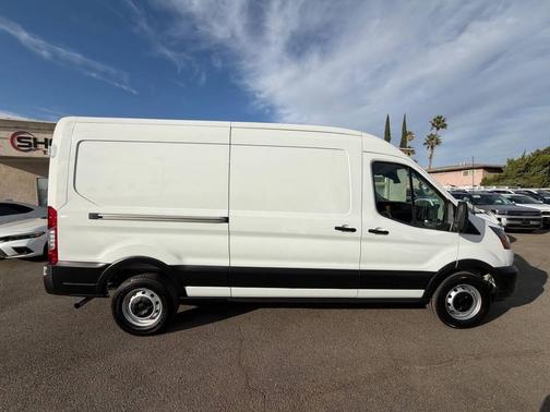 Oxford White 2025 Ford Transit-250 Base