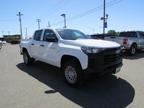 Summit White 2023 Chevrolet Colorado WT