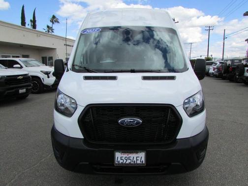 Oxford White 2025 Ford Transit-250 Base