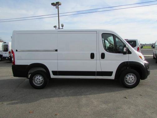 2023 RAM ProMaster 2500 Base
