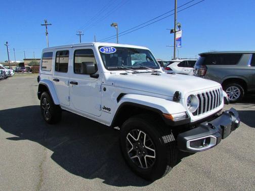 2025 Jeep Wrangler 4-Door Sahara 4x4