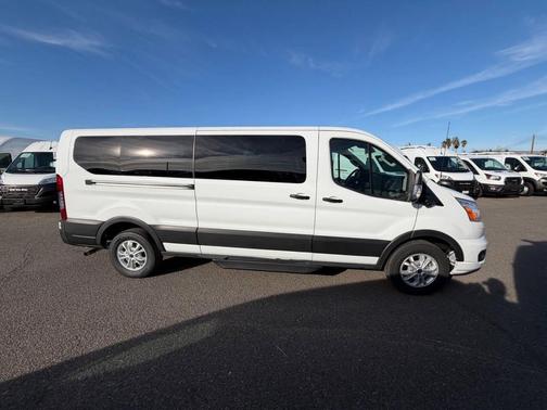 Oxford White 2022 Ford Transit-350 XLT