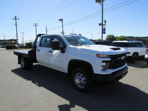 Summit White 2025 Chevrolet Silverado 3500 WT