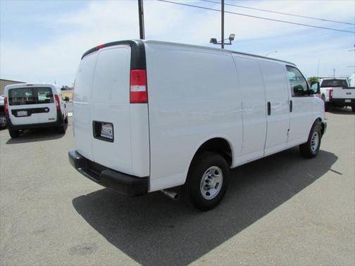 2022 Chevrolet Express 3500 RWD 3500 Regular Wheelbase WT