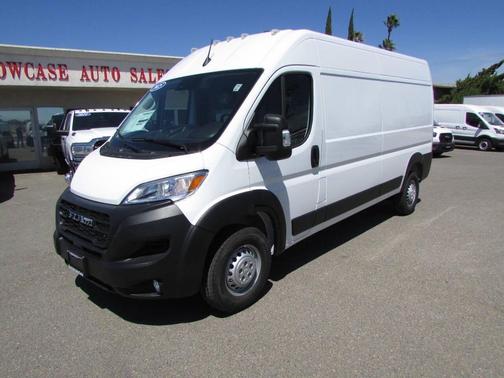 2025 RAM ProMaster 2500 Tradesman