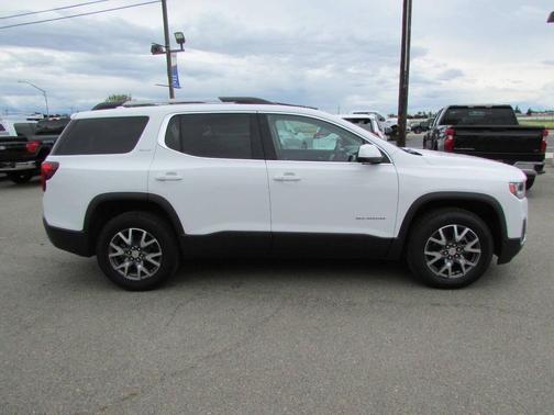 Summit White 2023 GMC Acadia FWD SLT