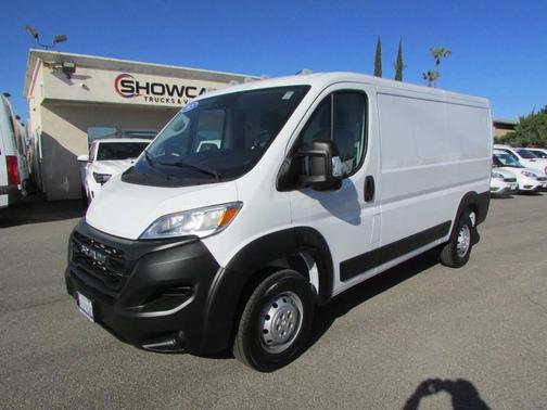 2023 RAM ProMaster 2500 Base