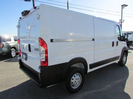 2023 RAM ProMaster 2500 Base