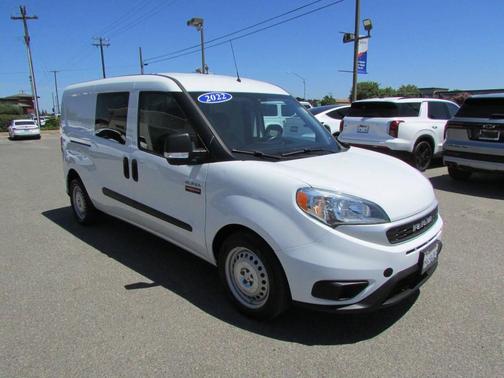 Bright White 2022 RAM ProMaster City Base