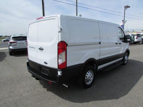 Oxford White 2023 Ford Transit-250 Base