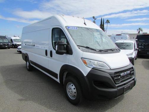 Bright White Clearcoat 2023 RAM ProMaster 3500 High Roof
