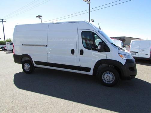 2025 RAM ProMaster 2500 Tradesman