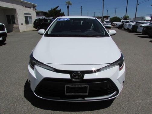 Ice Cap 2026 Toyota Corolla LE