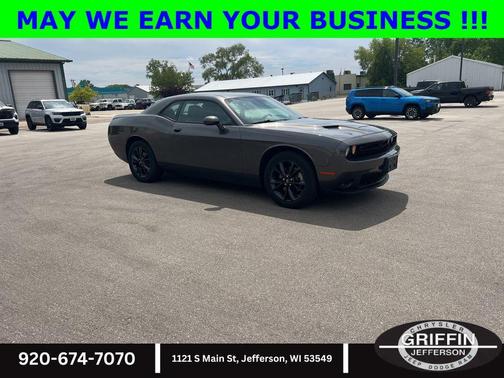 Granite Pearlcoat 2022 Dodge Challenger SXT