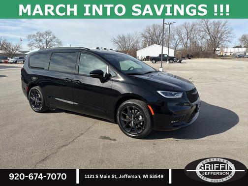 2026 Chrysler Pacifica L