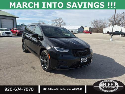 2026 Chrysler Pacifica L