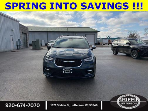 2022 Chrysler Pacifica Limited