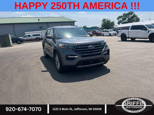 CARBONIZED GRAY METALLIC 2023 Ford Explorer XLT