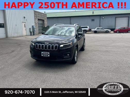 Diamond Black Crystal Pearlcoat 2021 Jeep Cherokee Latitude Lux