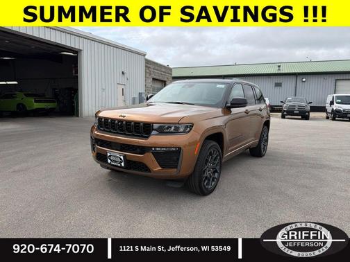 Copper Shino Metallic Clearcoat 2026 Jeep Grand Cherokee Summit