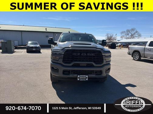 Ceramic Gray Clearcoat 2026 RAM 2500 Laramie Crew Cab 4x4 6'4' Box