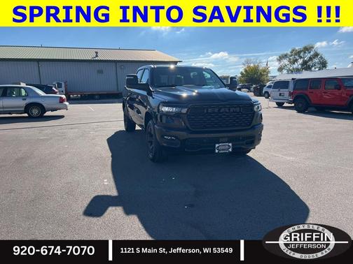 Diamond Black Crystal Pearlcoat 2026 RAM 1500 Big Horn/Lone Star