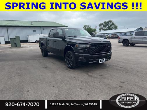 Diamond Black Crystal Pearlcoat 2026 RAM 1500 Big Horn/Lone Star