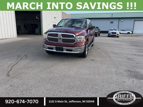 Delmonico Red Pearlcoat 2018 RAM 1500 Big Horn