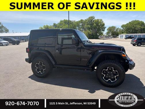 Black Clearcoat 2023 Jeep Wrangler Rubicon