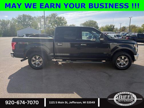 TUXEDO BLACK METALLIC 2015 Ford F-150 XLT