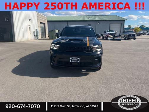DB Black Clearcoat 2023 Dodge Durango Hemi Orange AWD