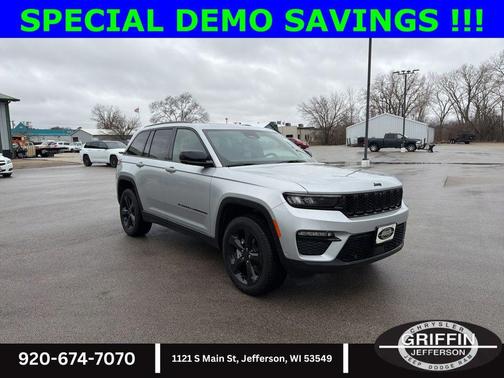 Silver Zynith 2025 Jeep Grand Cherokee Limited