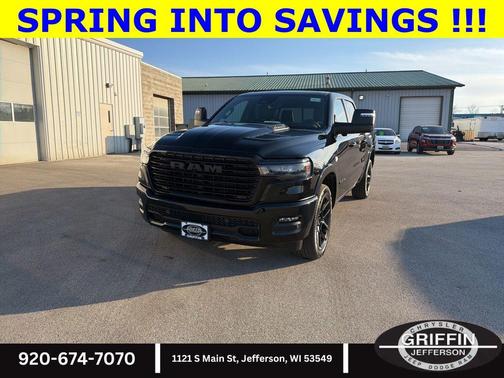 Diamond Black Crystal Pearlcoat 2026 RAM 1500 Laramie